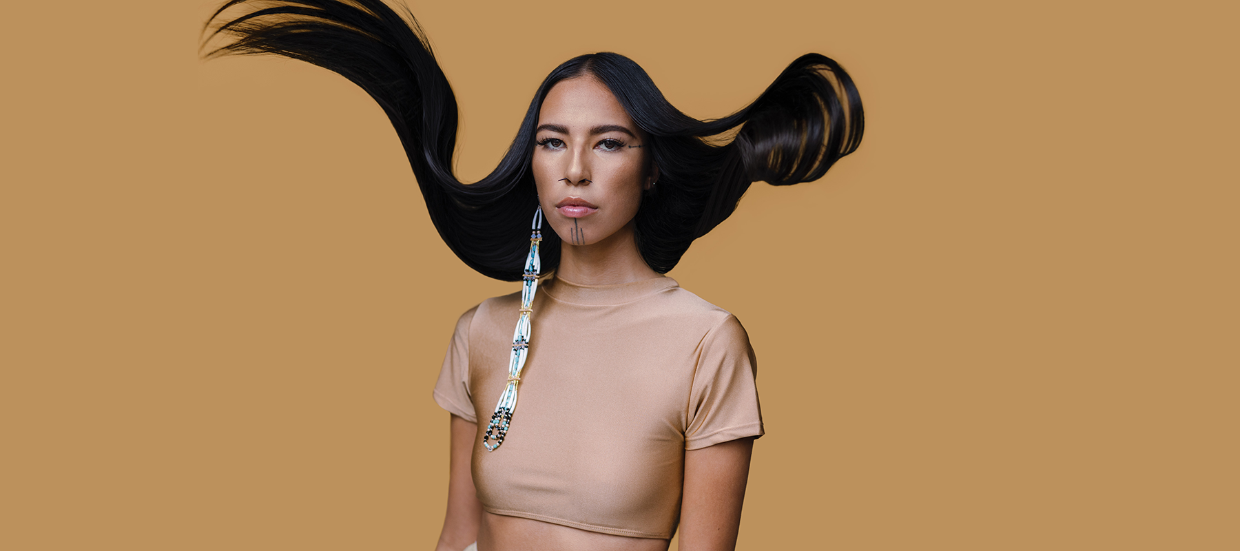 Paul Mitchell ICONIC-Kampagne mit Quannah Chasinghorse